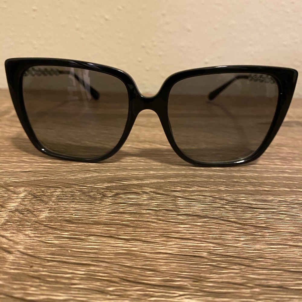 Women’s Coach Sunglasses - Picture 1 of 5